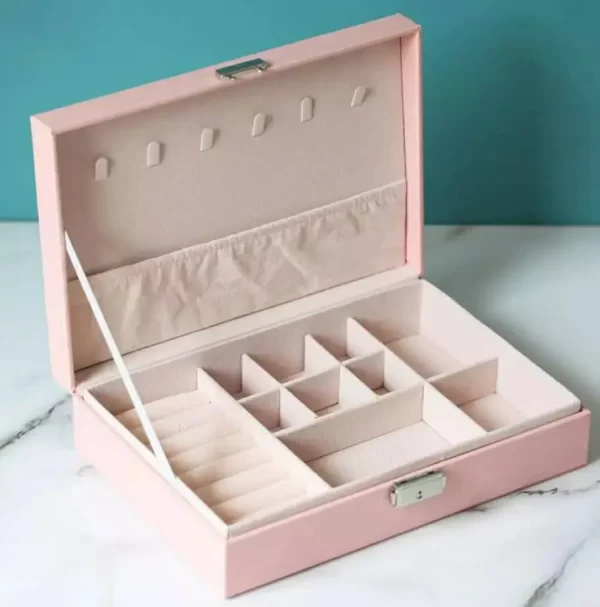 Coffret a rangement des bijoux en cuir fermeture a clé - immagine 5
